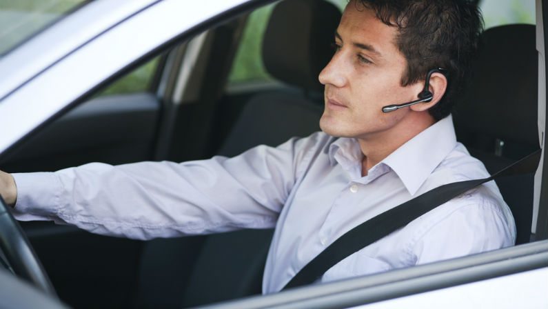 New Research Says Drivers on Hands-Free Phones Are More Cautious Than Those Who Hold Phones In Their Hand