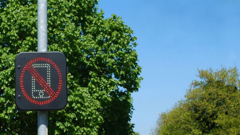 New Smart Road Signs Detect Phone Use and Flash Warnings to Distracted Drivers
